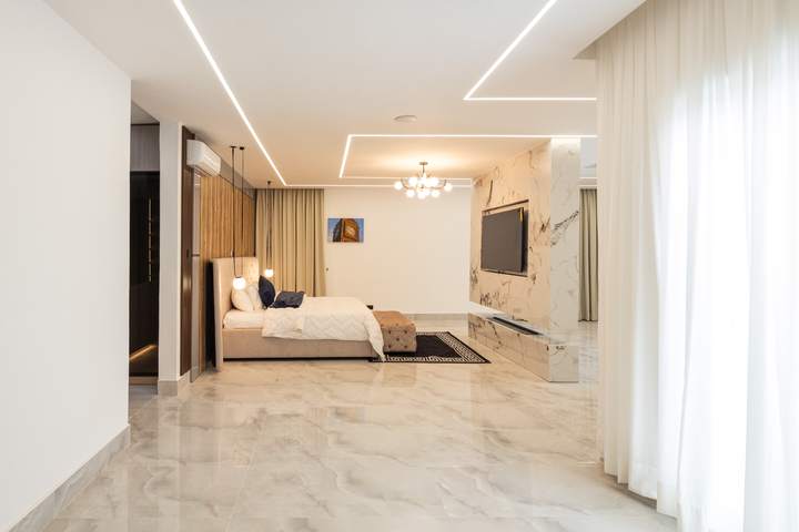 Bedroom suite